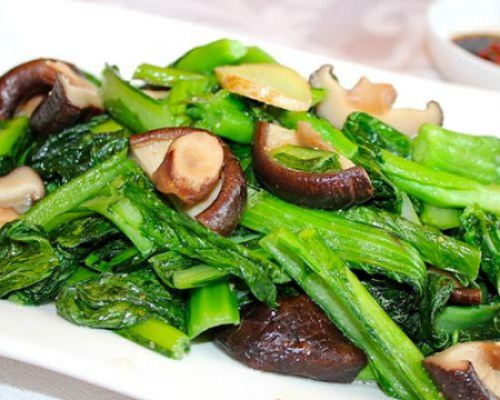 Cải thìa xào nấm