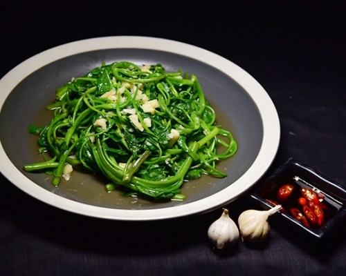 Rau muống xào tỏi